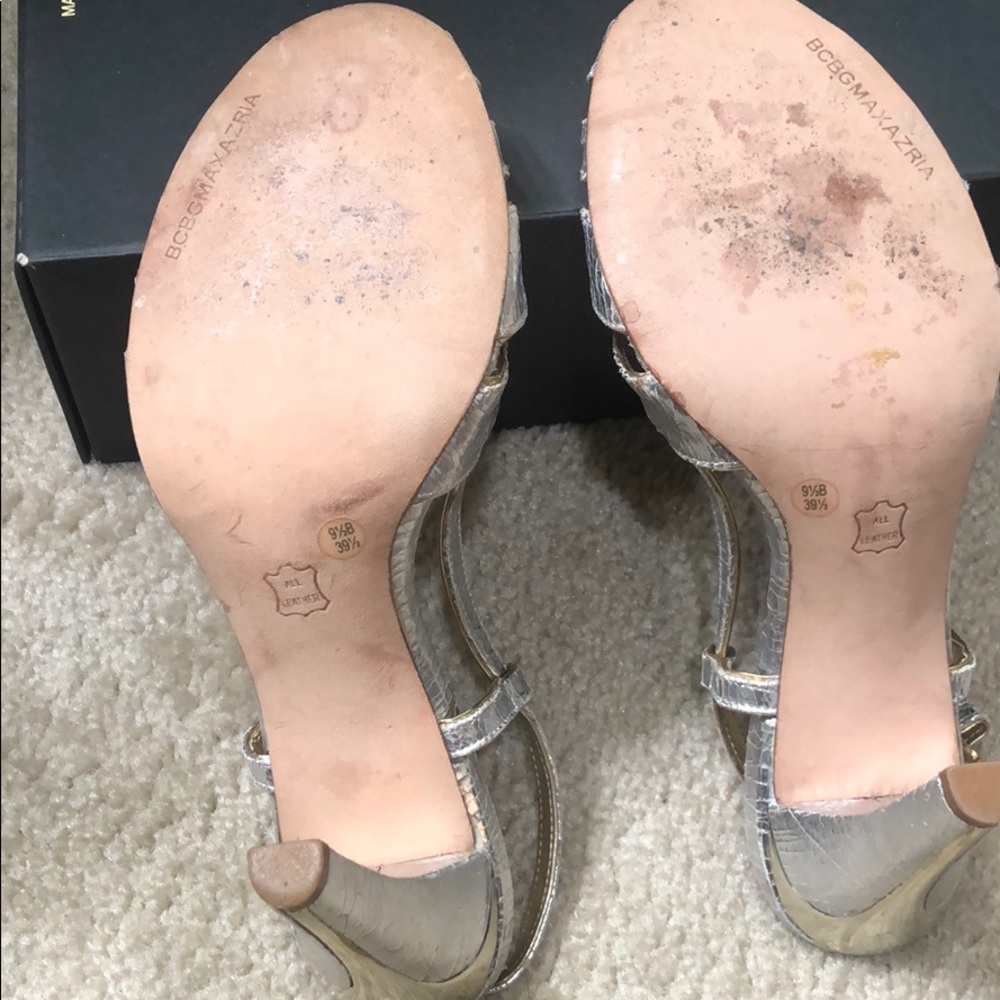 Bcbg Silver Pump. - image 2